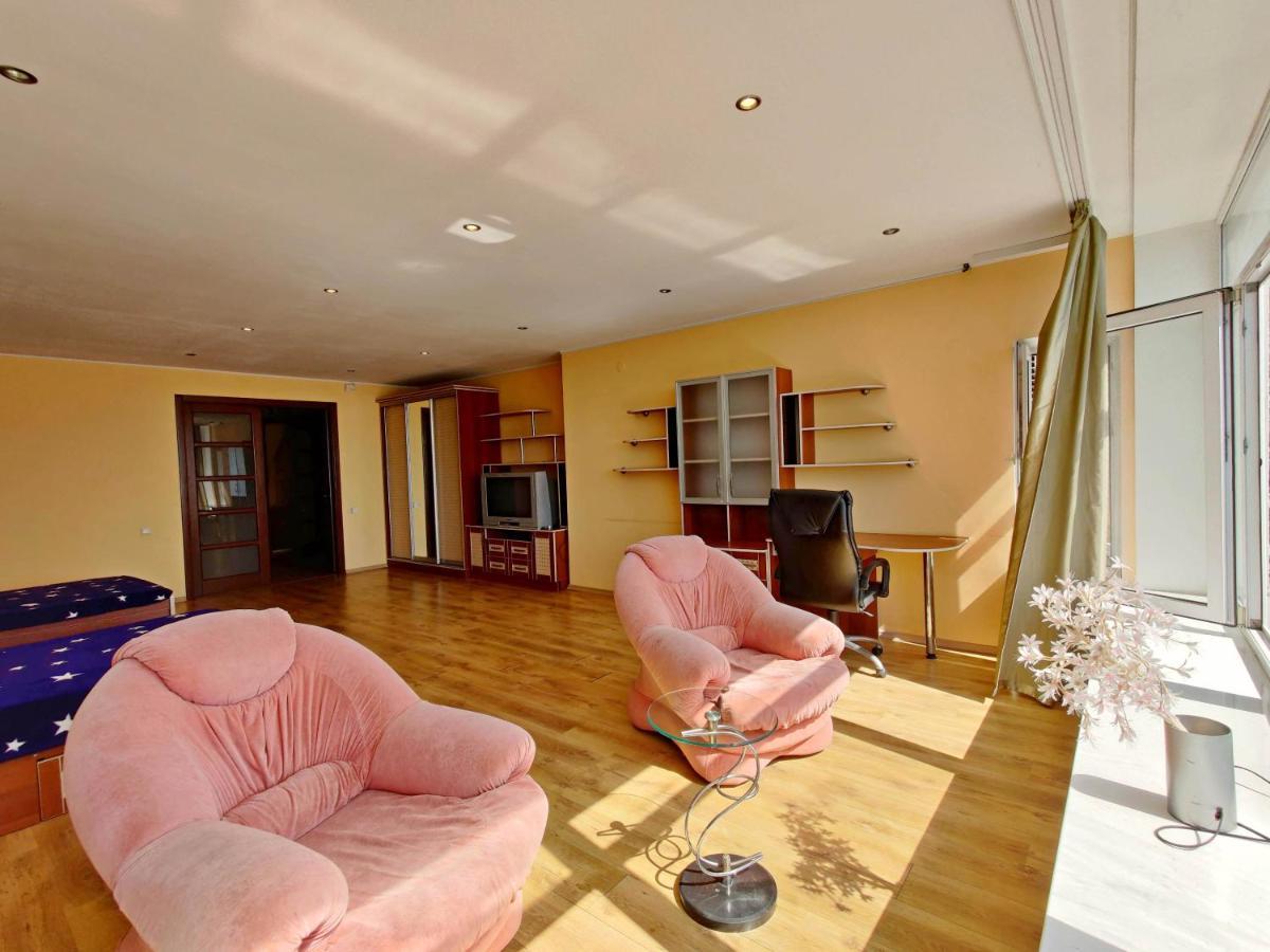 Holiday Home In Sovinion โอเดสซา ภายนอก รูปภาพ